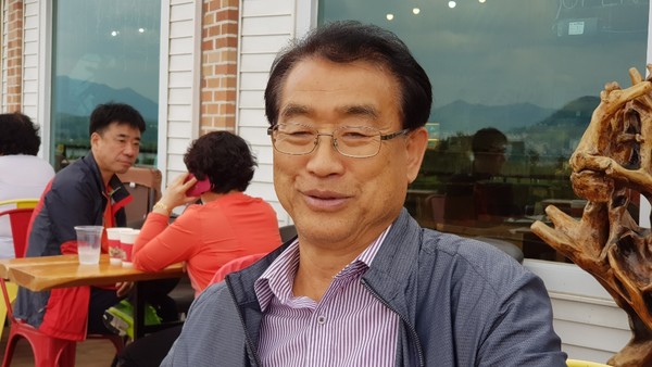 고려대, 총신대학원 졸업, 광운대 정보복지대학원 졸업, 서울 용산소망교회 경남 하동교회 부산 영도교회 시무. 현재, 행복이 가득한 교회(예장합동) 행복이 가득한 집(요양원) 시무