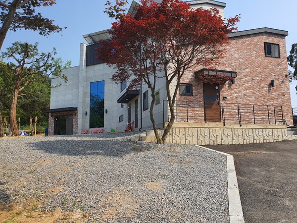 "야곱의 우물" 교회 전경