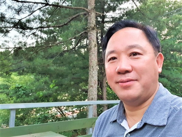 최원영목사. 본푸른교회담임, 본헤럴드대표, 변화산기도원(춘천)협력원장, 서울신학대학교신학박사, 등..