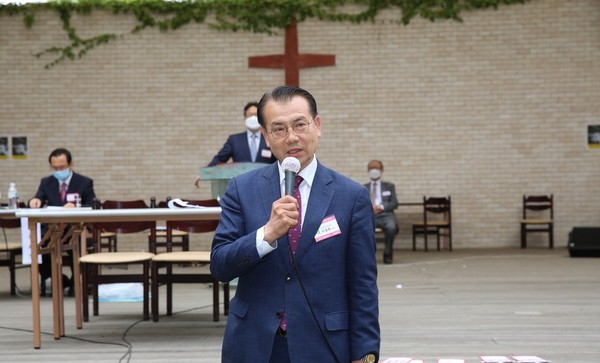 신임이사장 이성화 목사