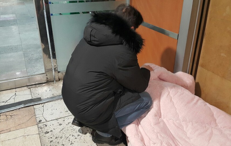 임명희 목사와 야간순찰조의 활동 장면