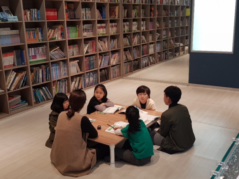 큐티 및 독서시간