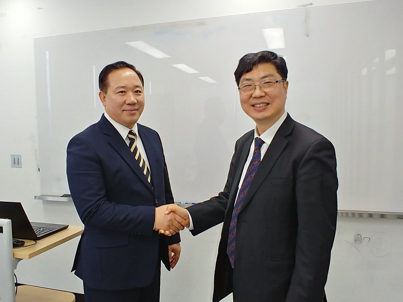 지난 2월10일 선진사회정책연구원 인터뷰 현장 (왼쪽 최원영 본헤럴드대표, 오른쪽 박동명 선진사회정책연구원 원장)