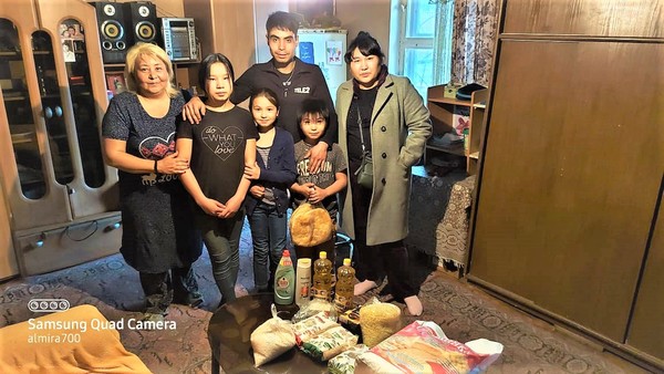 "아딜" 온 가족이 주님을 영접함- 카작에 불고 있는 전도의 바람