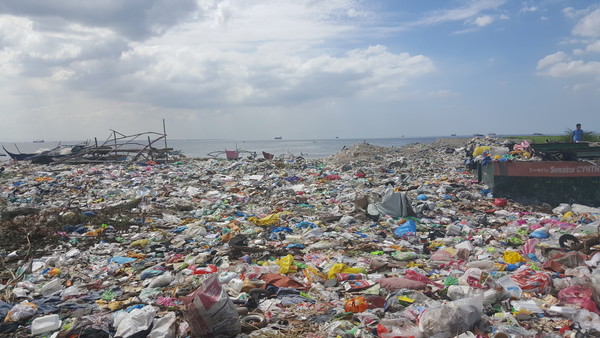 바세코의 쓰레기 마을