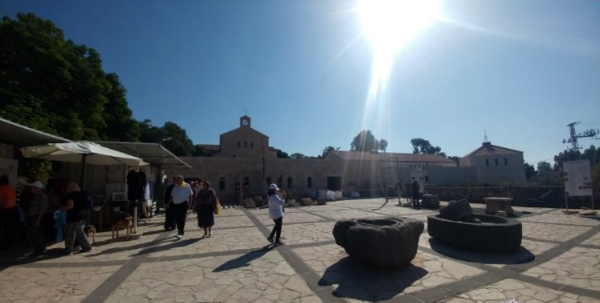 갈릴리 오병이어교회