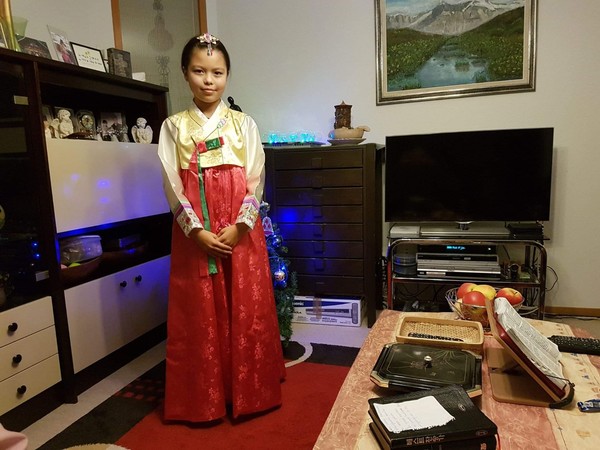 김정효목사, 소녀따님