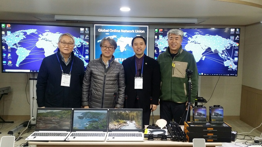 전사무엘 목사(목양비전교회 담임, 메타디아스 대표)와 선교사님들