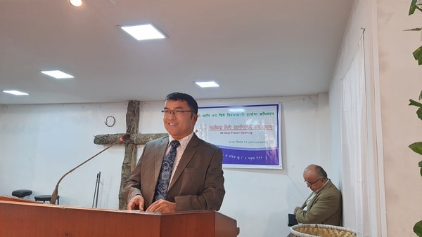                                          40일기도운동 책임자 아모스목사