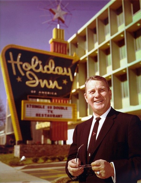 세계에서 가장 큰 체인을 가지고 있는 홀리데이 인(Holiday Inn)과 창시자 케몬스 윌슨(Kemmons Wilson, 1913~2003), 출처:kwilson.com