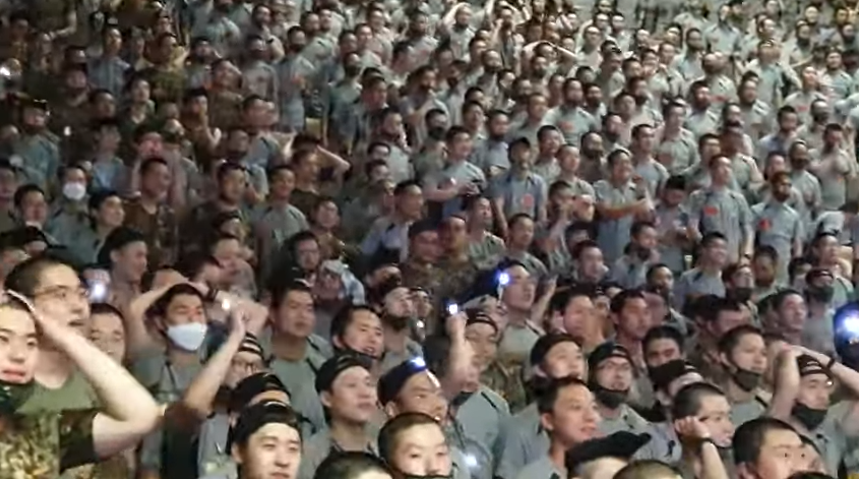 훈련소 실로암 떼창 영상을 보며 군선교의 열매라고 생각하지는 않았는가