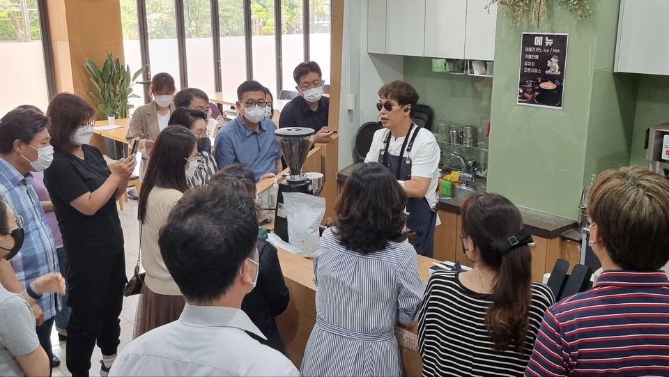 대한예수교장로회 합동총회 주다산교회 (권순웅 목사)에서 진행한 바리스터 교육 과정 장면