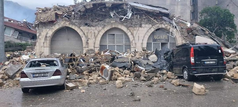 튀르키예 강진으로 무너져 내린 안디옥개신교회 -사진출처 :기독교대한감리회