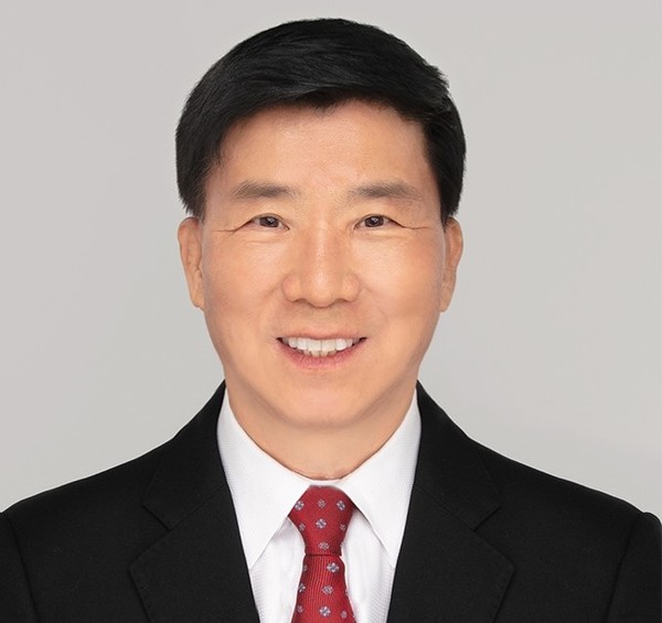 양기성목사, 청주우리교회담임, 웨협대표회장, 제5차세계웨슬리언국제대회대회장, 서울신학대학교 및 동대학원, 아주사퍼시픽대학교대학원, 청주대학교 행정학 박사, 전 서울신대행정학겸임교수, 청주신학교학장, 저서로서는  등 다수.