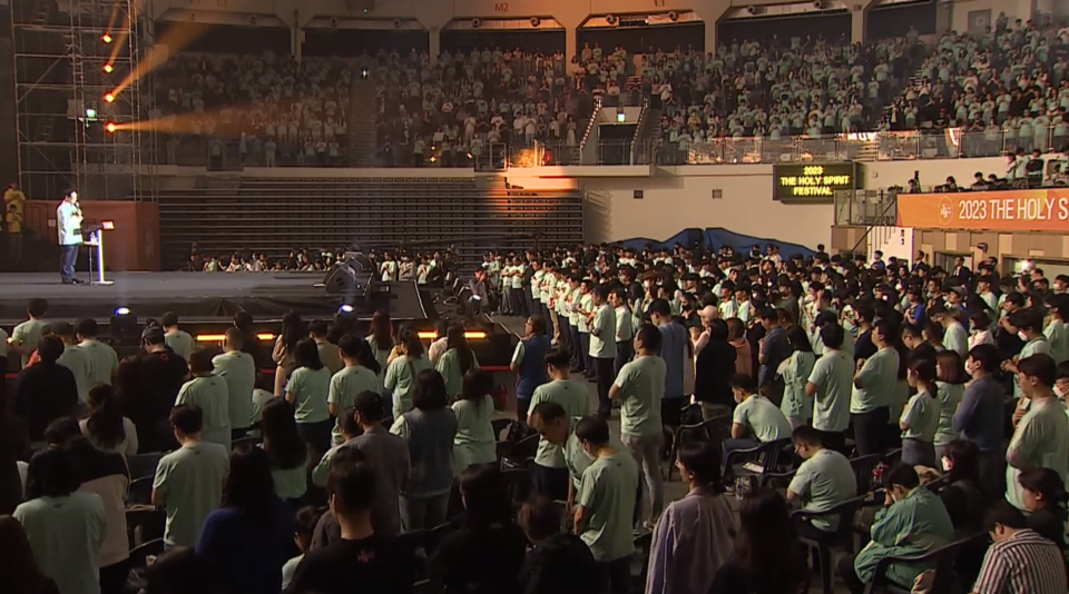 이날 행사는 여의도순복음교회 청년들을 포함 초 교파적으로 약 3500여 청년들이 참석했다.