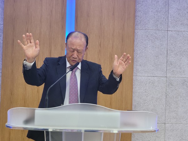 축도_박재선 목사(원로, 전총신대학교재단이사장)