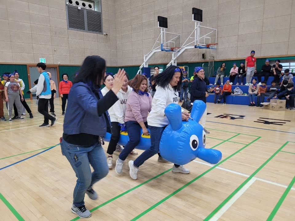 체육대회 및 레크리에이션 장면