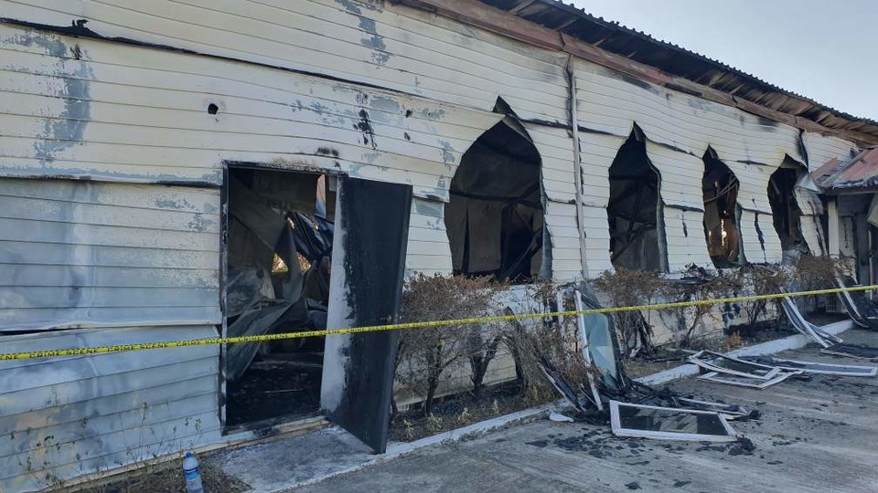 전기합선으로 보이는 이번 화재로 교회 건물 전체가 소실됐다.