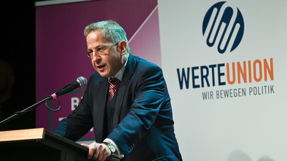 사진 출처 : https://www.deutschlandfunk.de  WerteUnion의 의장 마센(Hans-Georg Maaßen)