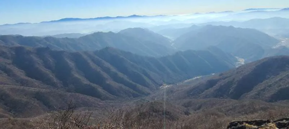 삼장봉에서 바라본 동쪽 전경 (사진 조성연)