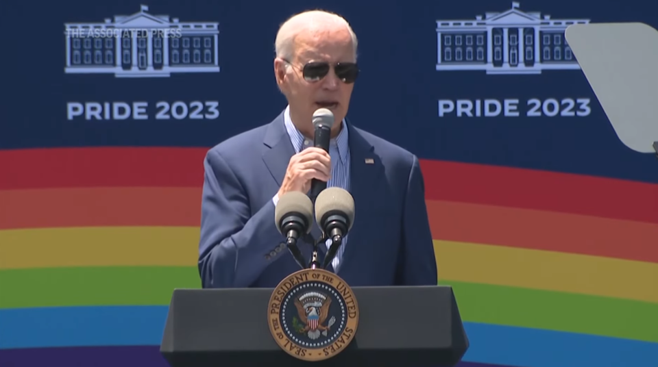 미국 조 바이든 대통령은 지난 해 백악관에 동성애자들을 초청 지지 발언을 했다.