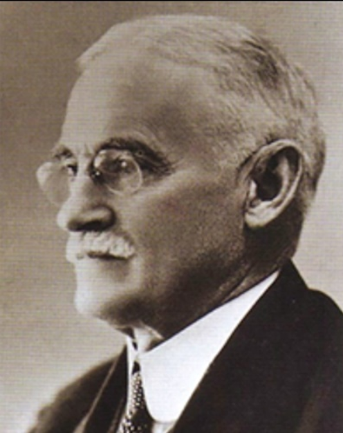 제임스 스카스 게일 혹은 기일(영어: James Scarth Gale, 奇一, 1863년 2월 19일 ~ 1937년 1월 31일). 토론토대년 헌국에 입국한 최초의 캐나다 선교사이다.  캐나다 장로교 선교사이자 신학박사 및 한국어 학자다. 1900년 종로 5가에 소재하고 있는 연동교회(1900~1927)의 1대 담임목사를 역임하였으며,  경신중고등학교와 정신여자중고등학교를 재 설립하는 등 교육 사업에도 힘썼다.첫 한영사전(1911)을 펴냈으며, 수많은 한국고전을 영어로, ‘천로역정’을 한국어로 번역 발간해 소개했다. 