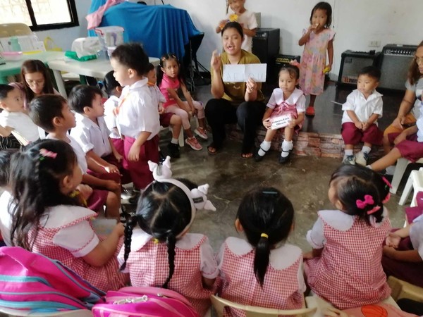 리틀핸즈 선교원 수업 모습