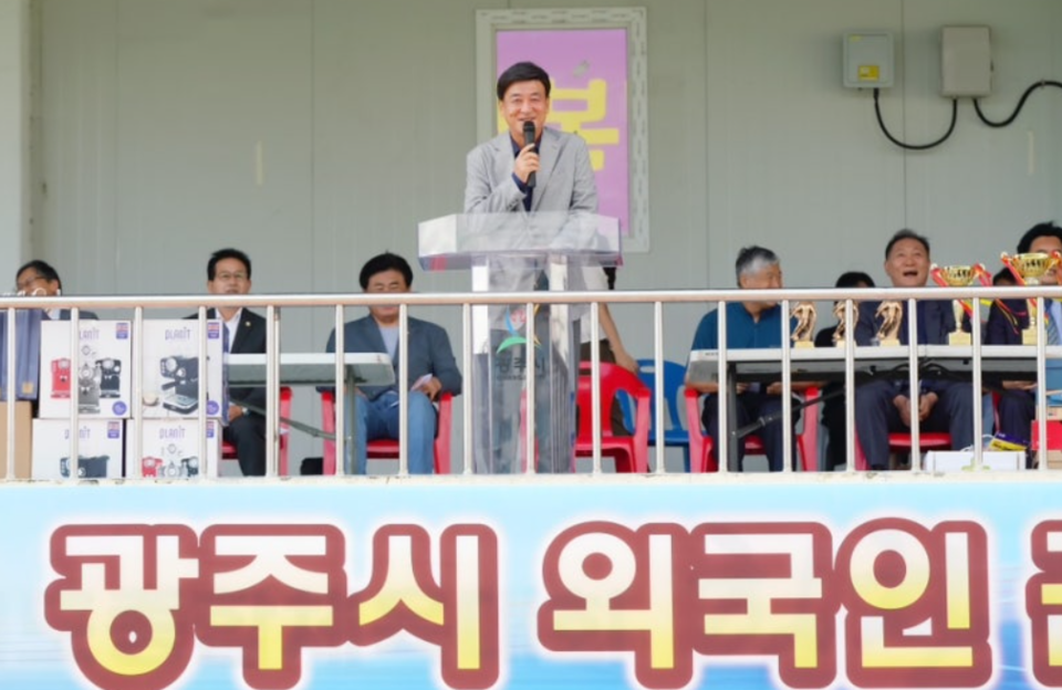 지속 가능한 광주 발전과 시민의 삶의 질 향상에 앞서는 방세환 광주시장