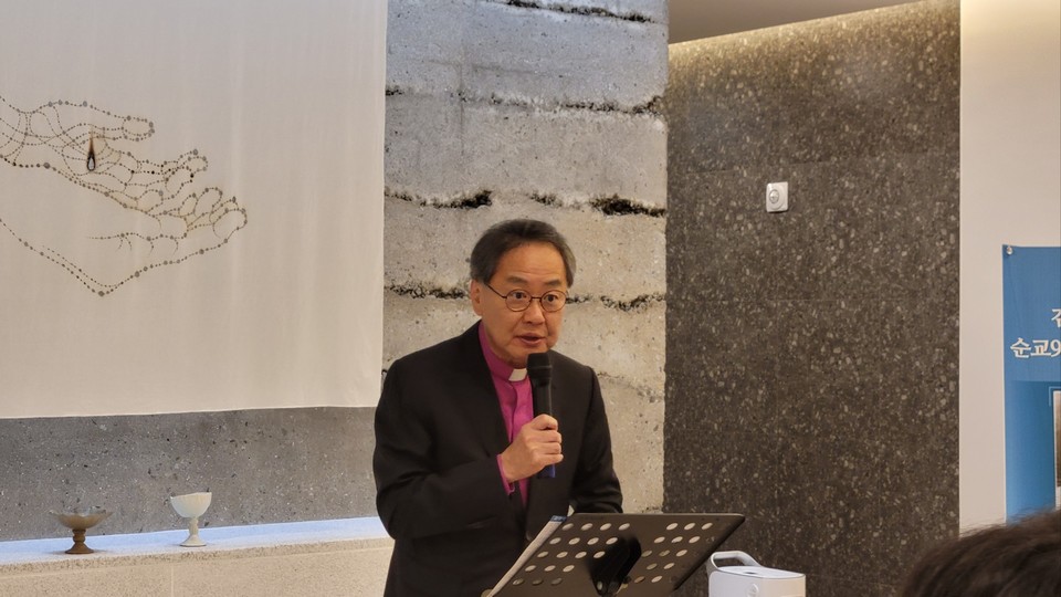 고 김영학 목사는 성령 충만함으로 하늘을 우러러 본 사람이라고 김정석 감독회장은 전했다.