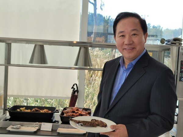 최원영목사. 본푸른교회, 본헤럴드대표, 열두광주리비즈니스미션대표, 서울신대신학박사, 등