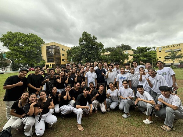 종강 후 단체 사진