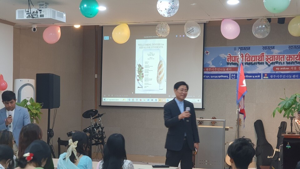 한홍신 총장 “유학생들이 낯선 환경 속에서도 편안함을 느끼고 학업에 집중할 수 있도록 학교 차원에서도 최선을 다하겠다”