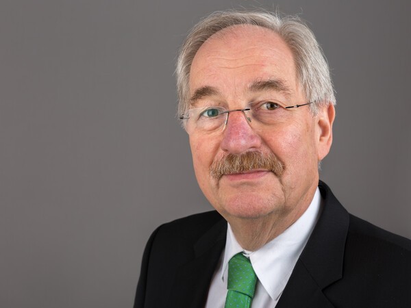 사진. 위키페디아에서