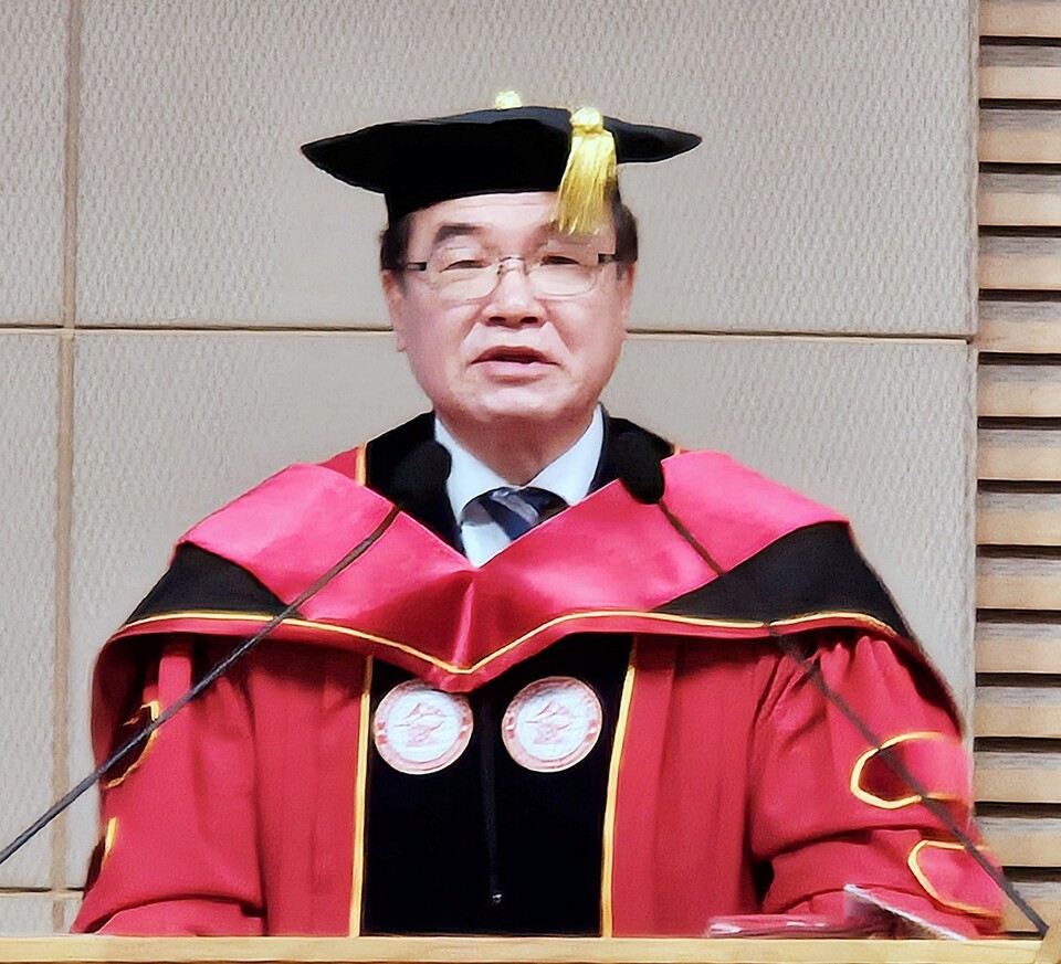 샤스타대학 명예인문학 박사 수여