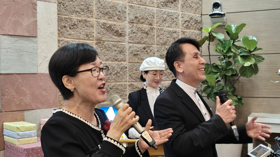 복음가수 선정윤 목사 이순화 사모의 축가