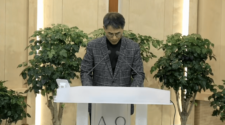 기도를 맡은 이종구 장로